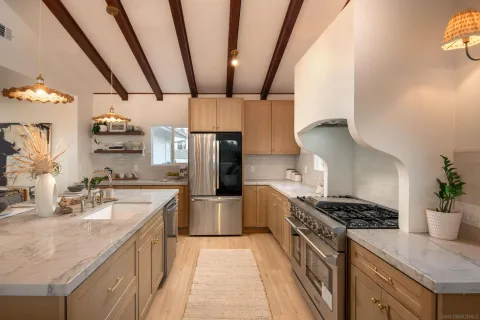 $1,725,000 | 2841 Cowley Way, San Diego, CA 92110