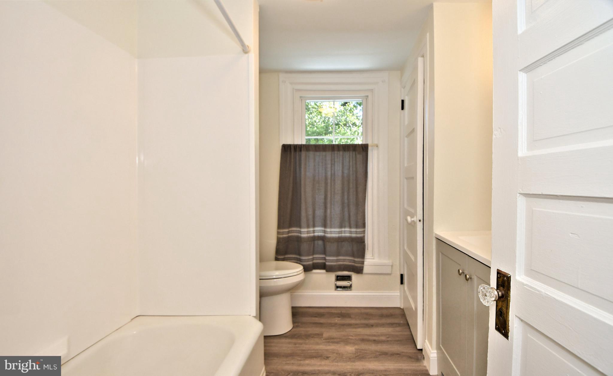 6332 East Valley Green Road Flourtown, PA 19031 - Photo 24 of 39 Gallery Image 24