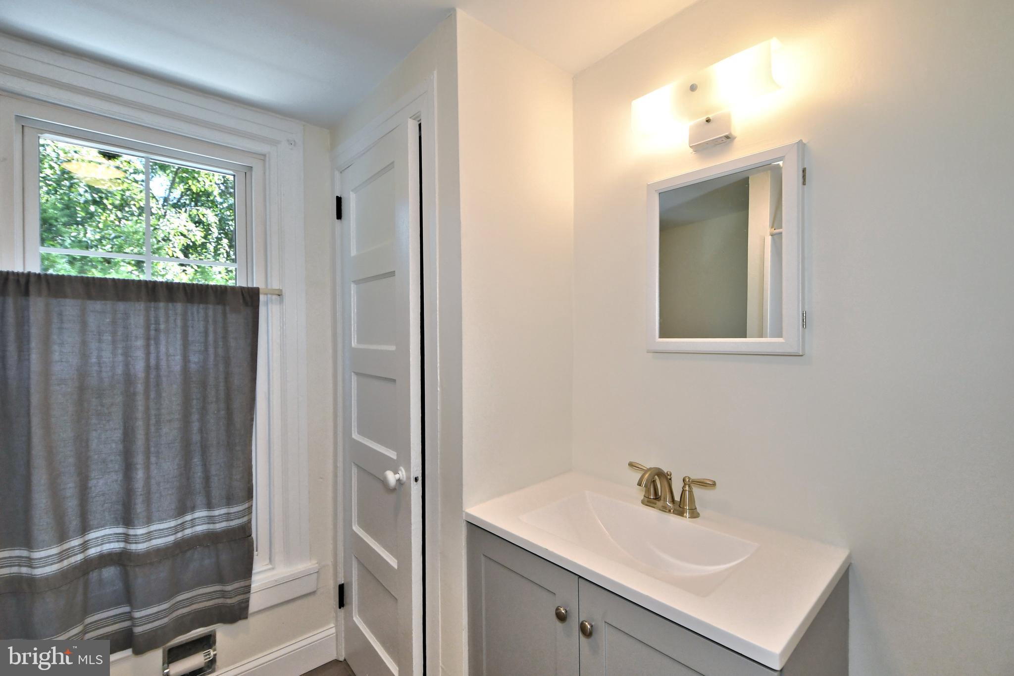 6332 East Valley Green Road Flourtown, PA 19031 - Photo 25 of 39 Gallery Image 25