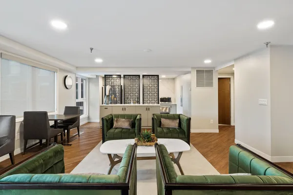 $1,995 | 433 South 7th Street, Unit 1814, Minneapolis, MN 55415