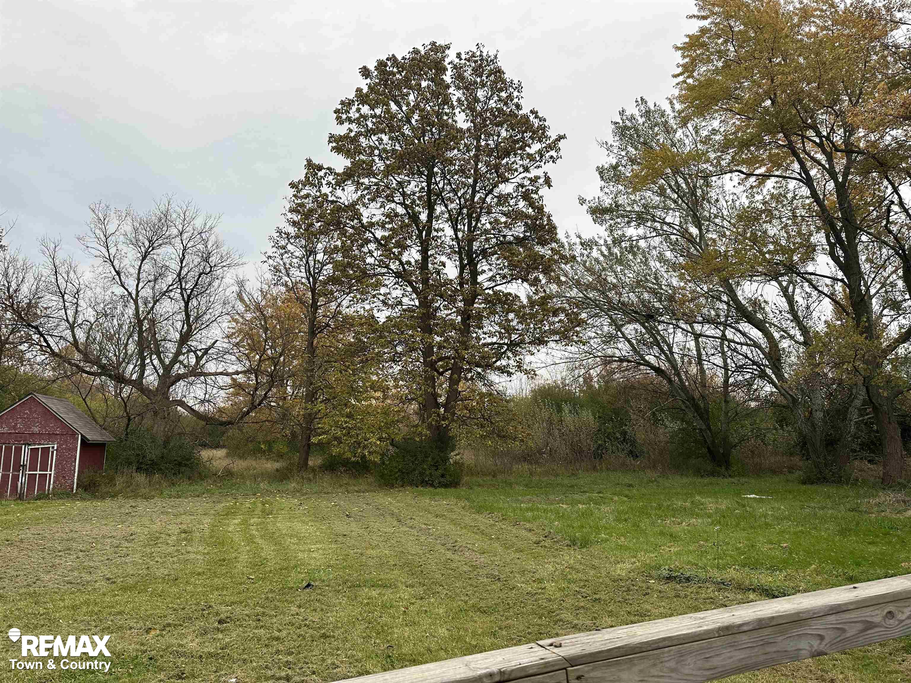 2421 South Dye Road Flint, MI 48532 - Photo 21 of 24 50126098-20.JPG