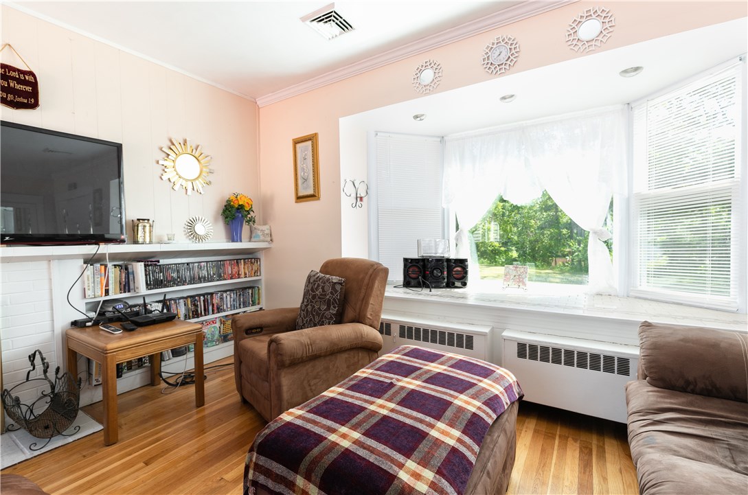 1249 Main Street Coventry, RI 02816 - Photo 11 of 27 Gallery Image 11
