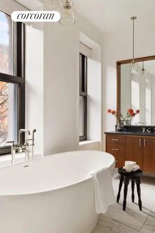 $9,600,000 | 53 West 71st Street | Upper West Side