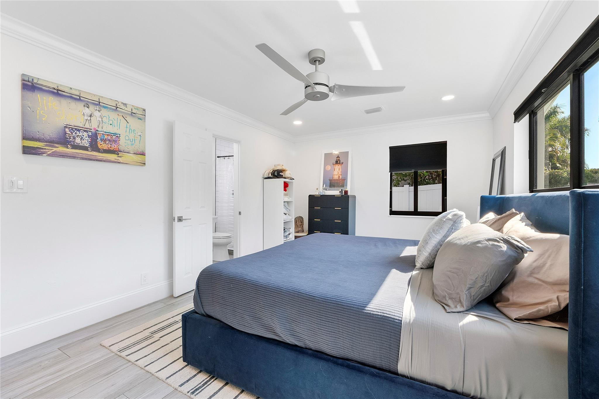 1881 Northeast 27th Street Lighthouse Point, FL 33064 - Photo 13 of 36 Photo 13