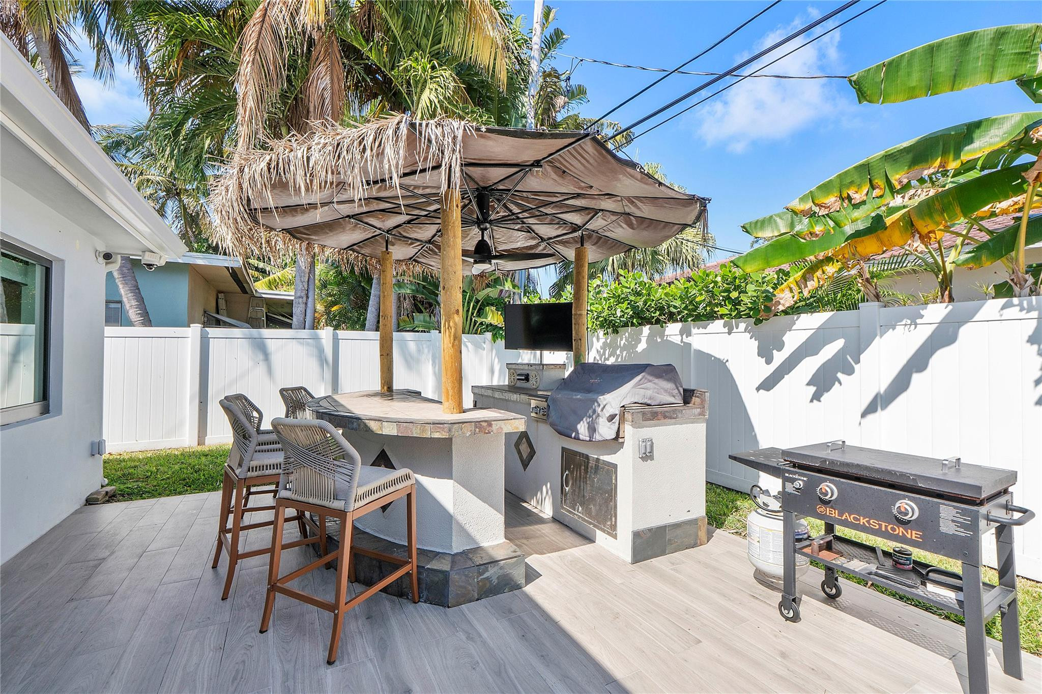 1881 Northeast 27th Street Lighthouse Point, FL 33064 - Photo 25 of 36 Photo 25