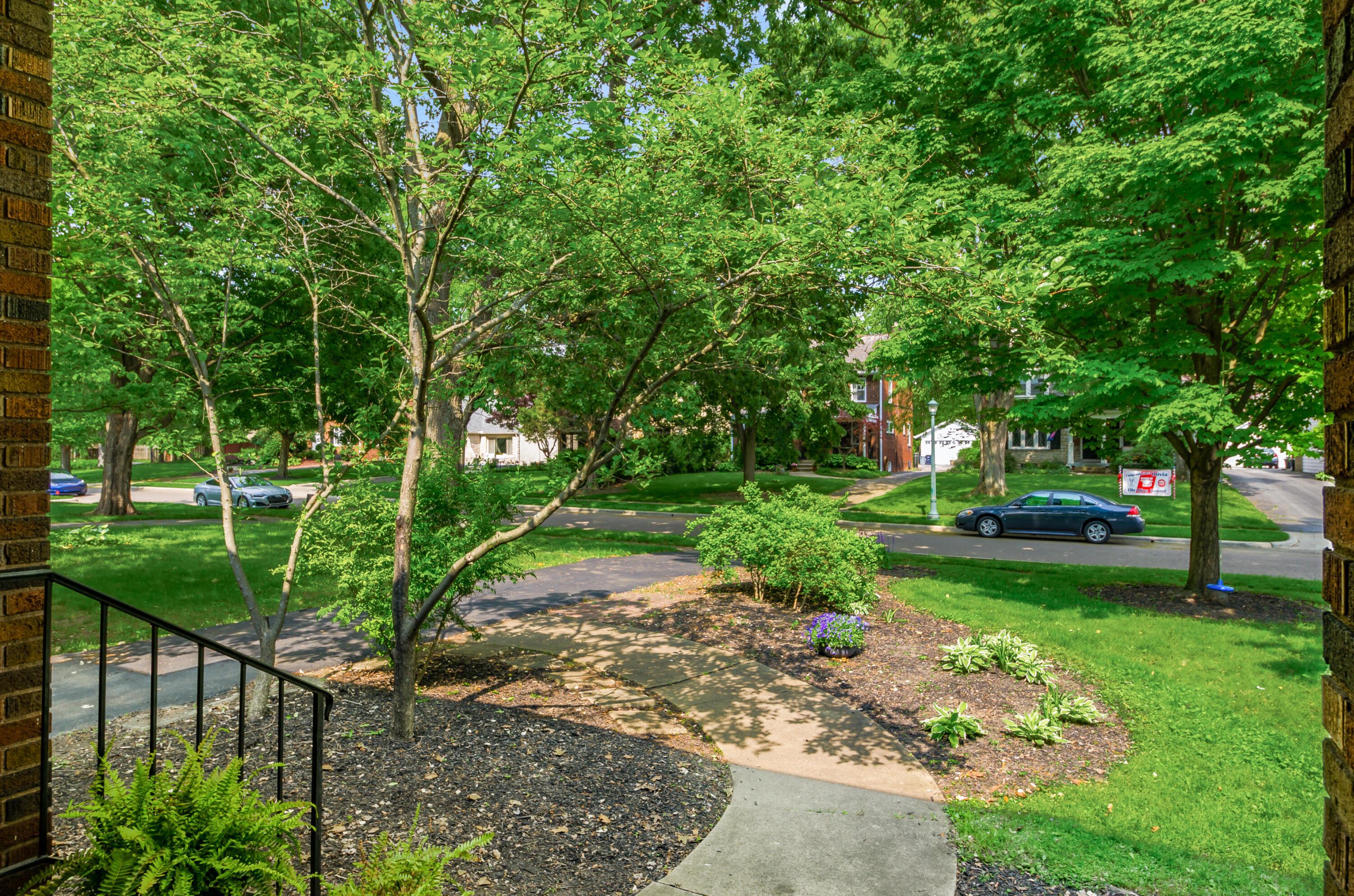 59 South Ardmore Road Columbus, OH 43209 - Photo 7 of 42 Street View