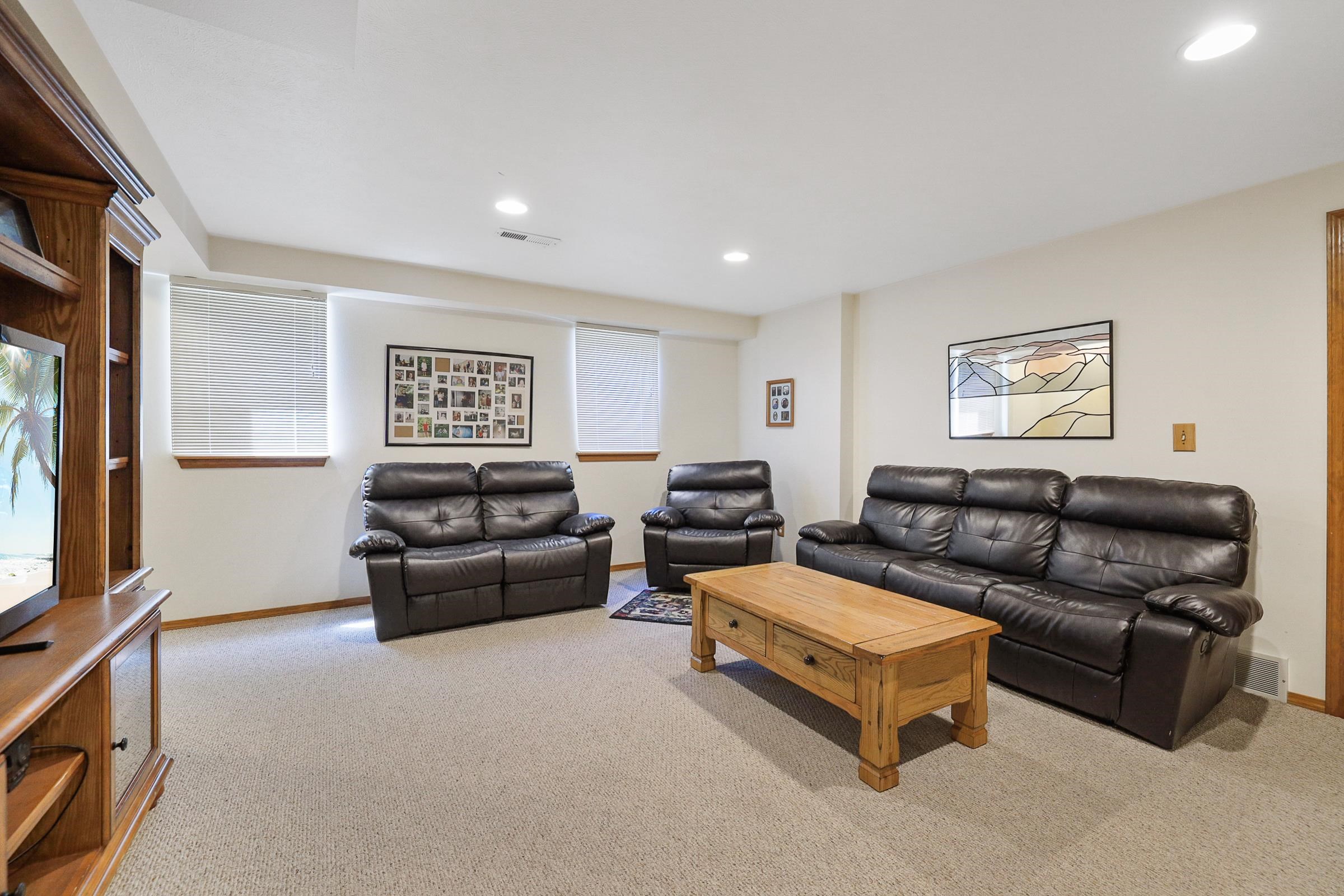 13608 East 15th Lane Spokane Valley, WA 99216 - Photo 18 of 26