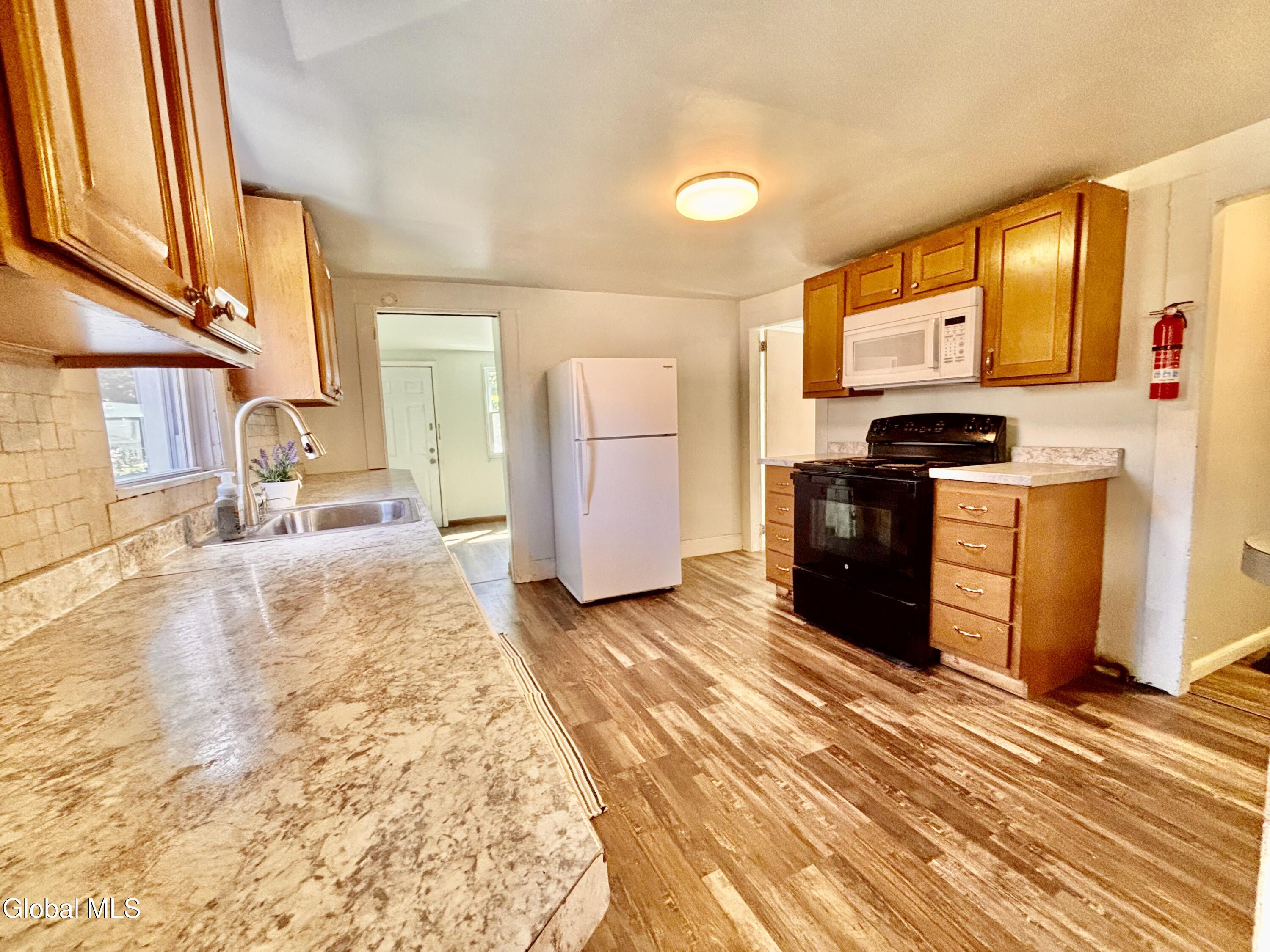 1572 3rd Street Rensselaer, NY 12144 - Photo 20 of 29 IMG_2642
