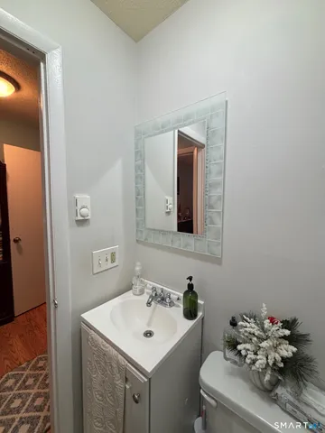 $999,000 | 6 Irving Place, Danbury, CT 06810