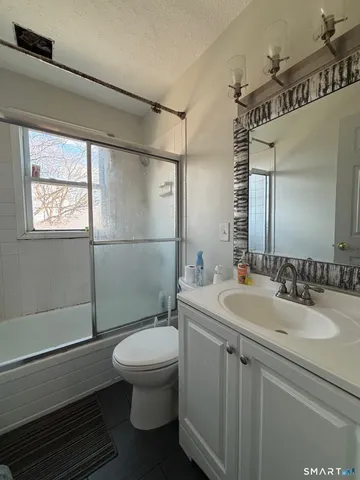 $999,000 | 6 Irving Place, Danbury, CT 06810