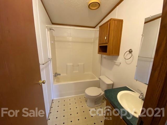4010 Old Amherst Road Lenoir, NC 28645 - Photo 16 of 19 Gallery Image 16