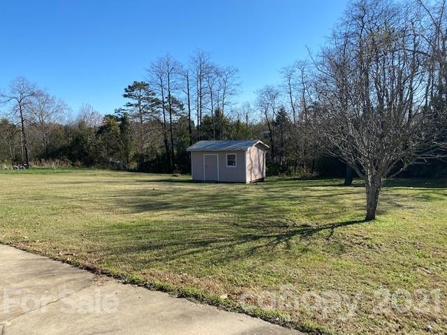 4010 Old Amherst Road Lenoir, NC 28645 - Photo 5 of 19 Gallery Image 5