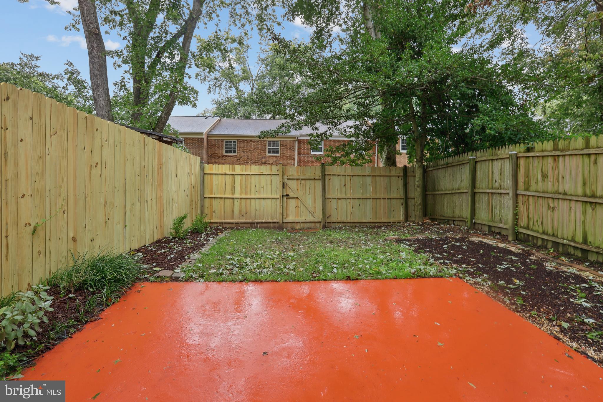 9132 Conservation Way Springfield, VA 22153 - Photo 29 of 35 BIG BACKYARD! NEW FENCE!