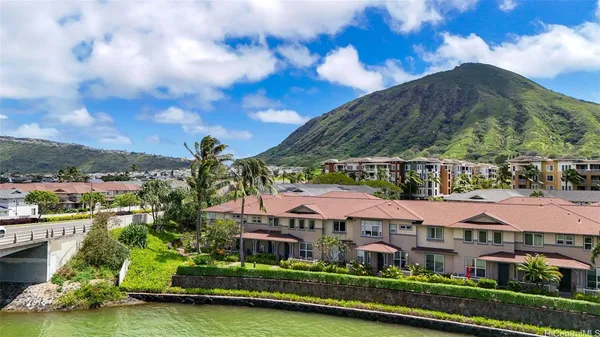 $4,500 | 520 Lunalilo Home Road, Unit 2408, Honolulu, HI 96825