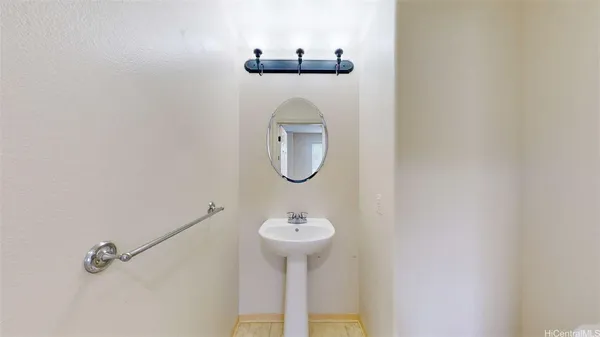 $4,500 | 520 Lunalilo Home Road, Unit 2408, Honolulu, HI 96825