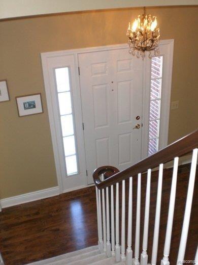 1457 Ridgeview Circle Lake Orion, MI 48362 - Photo 11 of 25 Elegant Entry