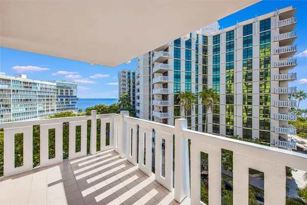 $7,900 | 1121 Crandon Boulevard, Unit F601, Key Biscayne, FL 33149