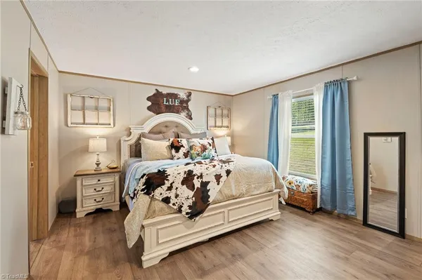 $325,000 | 215 Lester Price Road, Stoneville, NC 27048