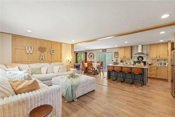 $325,000 | 215 Lester Price Road, Stoneville, NC 27048