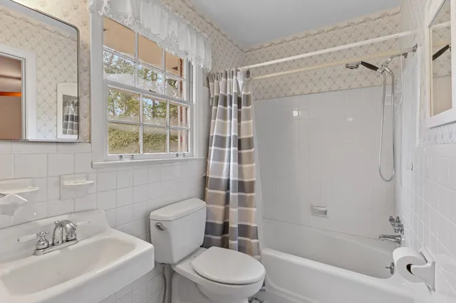 $325,000 | 1014 San Luis Road, Tallahassee, FL 32304