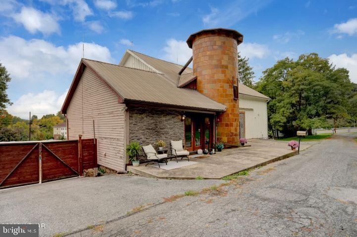 2106 Northway Road Williamsport, PA 17701 - Photo 2 of 67