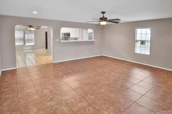 $1,800 | 1703 Desert Willow, San Antonio, TX 78227