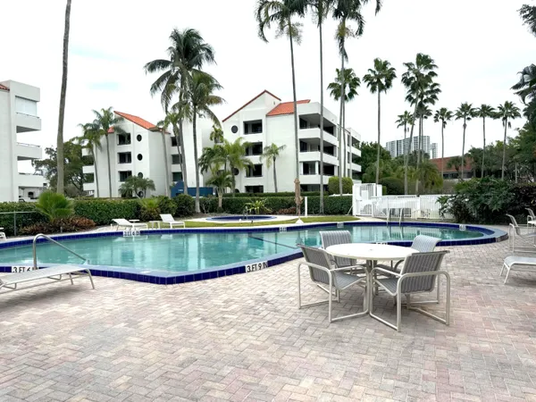 $3,450 | 21085 Northeast 34th Avenue, Unit 4041, Aventura, FL 33180