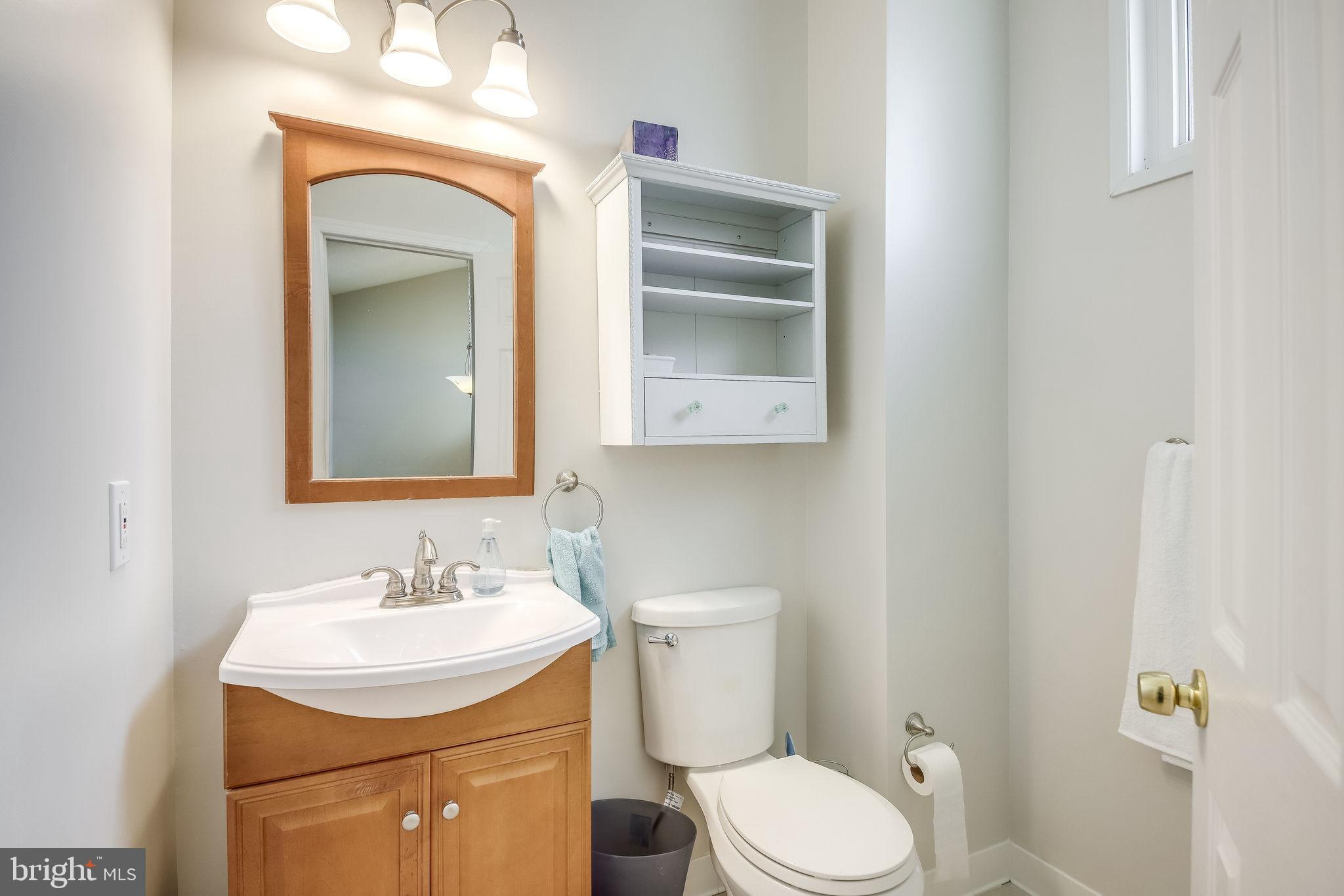 2122 Cartwright Place Reston, VA 20191 - Photo 36 of 42 Master Bath