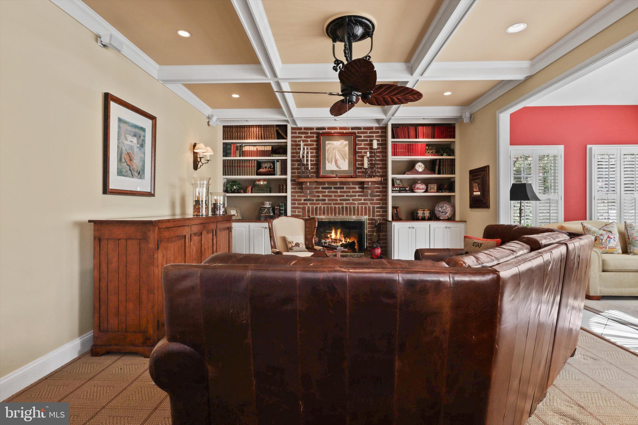 9704 Huntmaster Road Gaithersburg, MD 20882 - Photo 12 of 69 Family Room