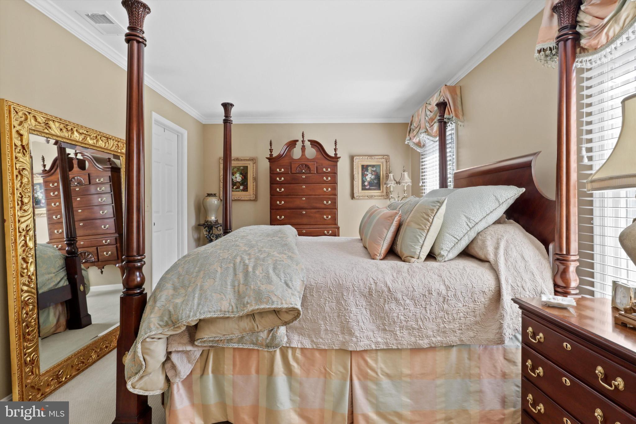 9704 Huntmaster Road Gaithersburg, MD 20882 - Photo 23 of 69 Bedroom