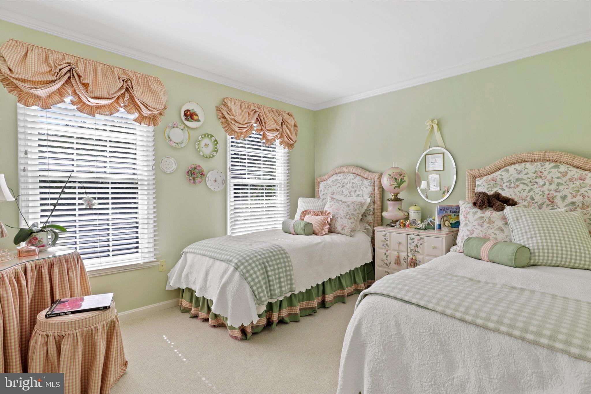 9704 Huntmaster Road Gaithersburg, MD 20882 - Photo 26 of 69 Bedroom