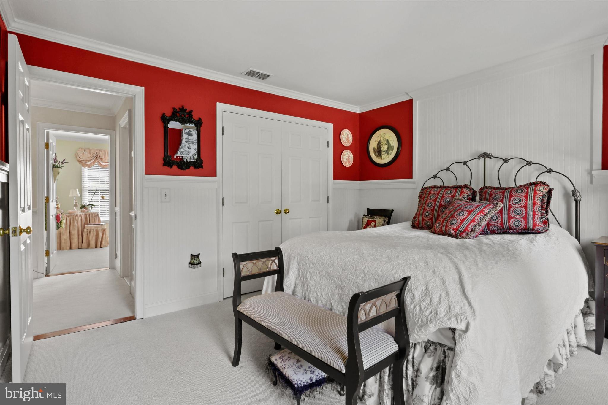 9704 Huntmaster Road Gaithersburg, MD 20882 - Photo 29 of 69 Bedroom