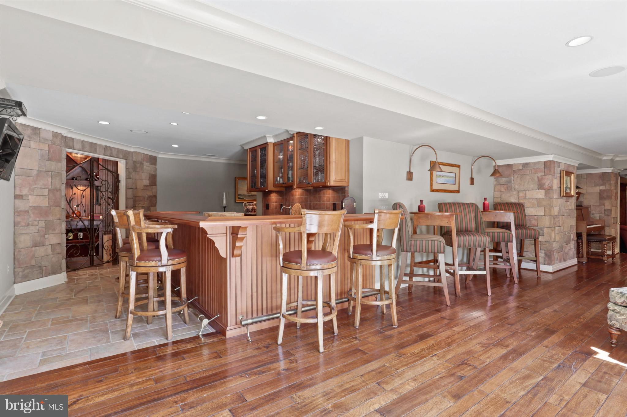 9704 Huntmaster Road Gaithersburg, MD 20882 - Photo 32 of 69 Basement Bar