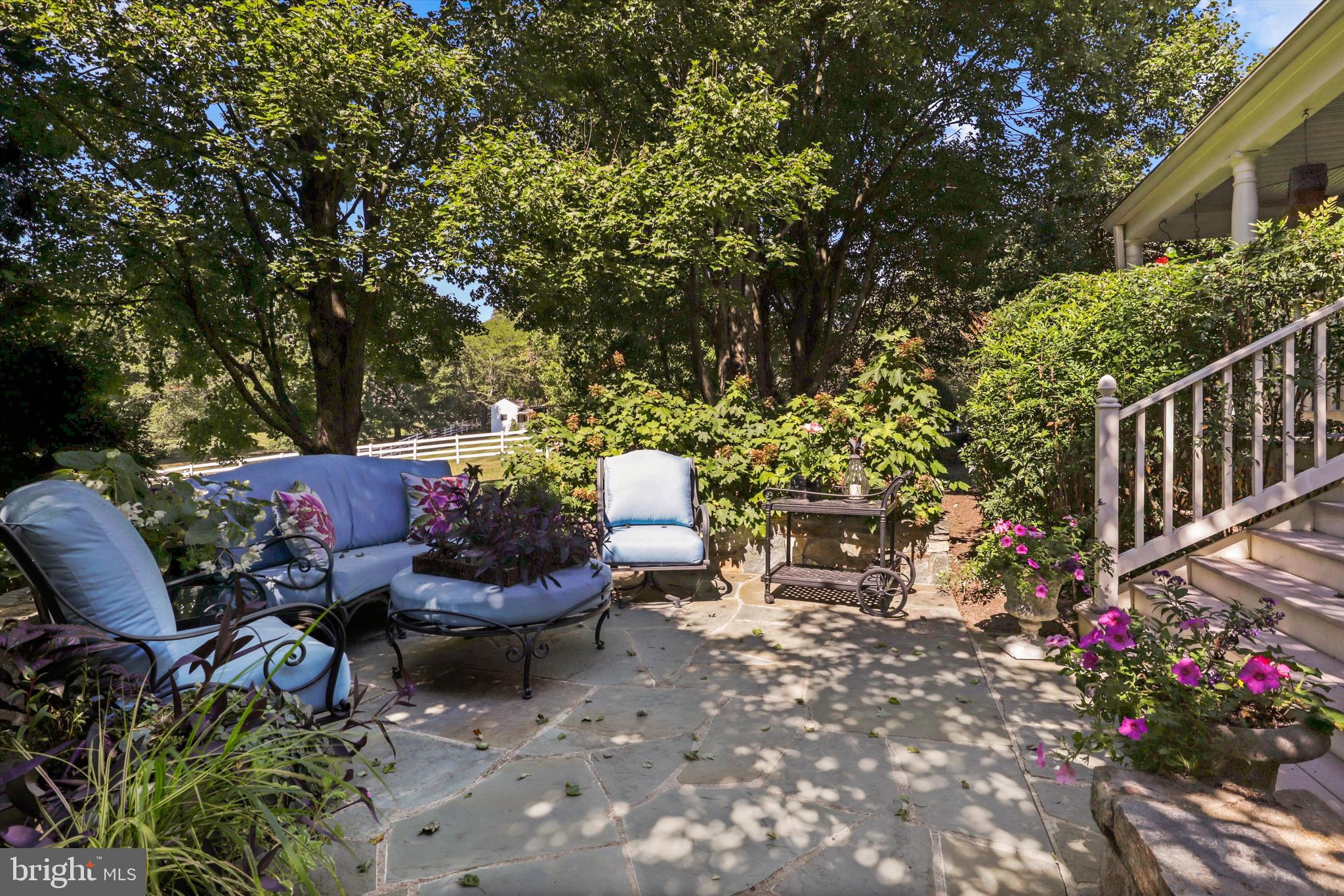 9704 Huntmaster Road Gaithersburg, MD 20882 - Photo 41 of 69 Patio