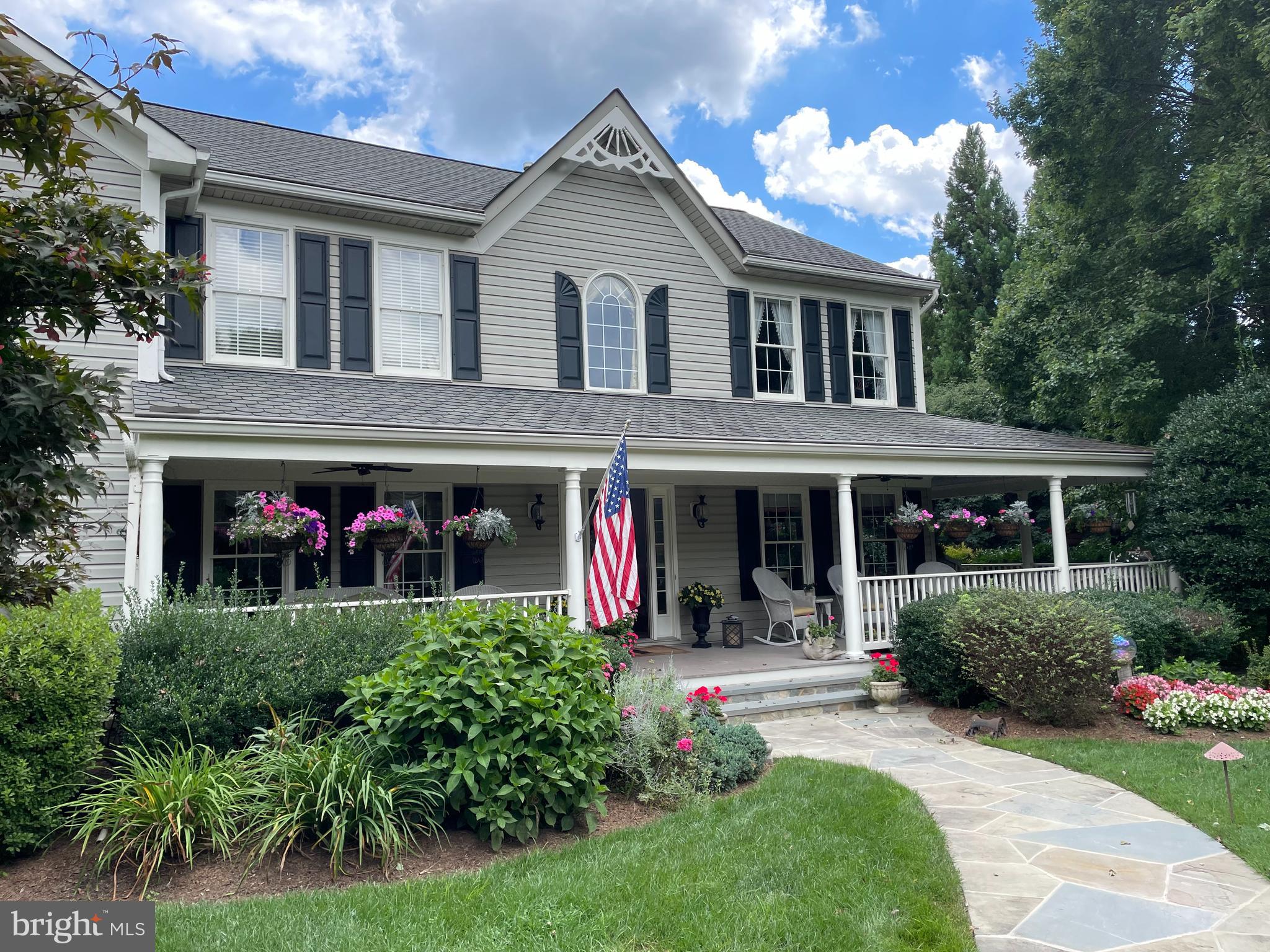 9704 Huntmaster Road Gaithersburg, MD 20882 - Photo 62 of 69 Front