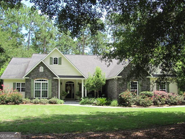 25 2nd Road, Unit 1 Hazlehurst, GA 31539 - Photo 1 of 1 Main View