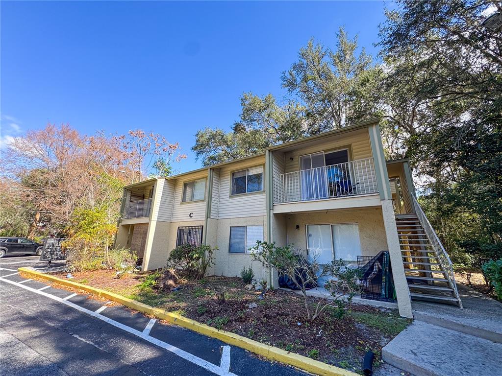 1015 Southwest 9th Street, Unit D21 Gainesville, FL 32601 - Photo 2 of 15