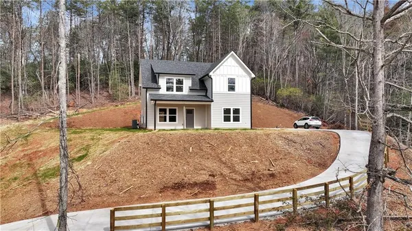 $475,000 | 72 Chestatee Road, Cleveland, GA 30528