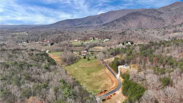 $475,000 | 72 Chestatee Road, Cleveland, GA 30528