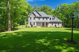 3 Rustic Lane Cumberland, RI 02864 - Photo 3 of 5