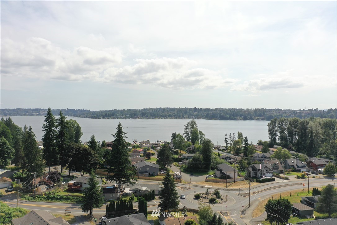 2409 Callow Road Lake Stevens, WA 98258 - Photo 16 of 16 a view of a lake from a yard