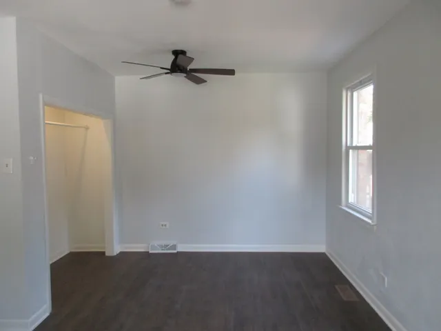 $184,900 | 14311 South Clark Street, Riverdale, IL 60827