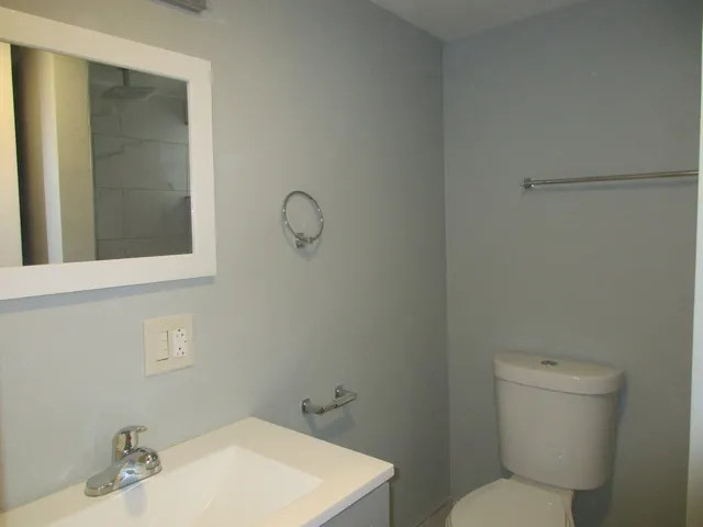 $184,900 | 14311 South Clark Street, Riverdale, IL 60827