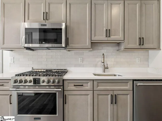 $949,900 | 2355 Mays Bridge Road, Greer, SC 29651