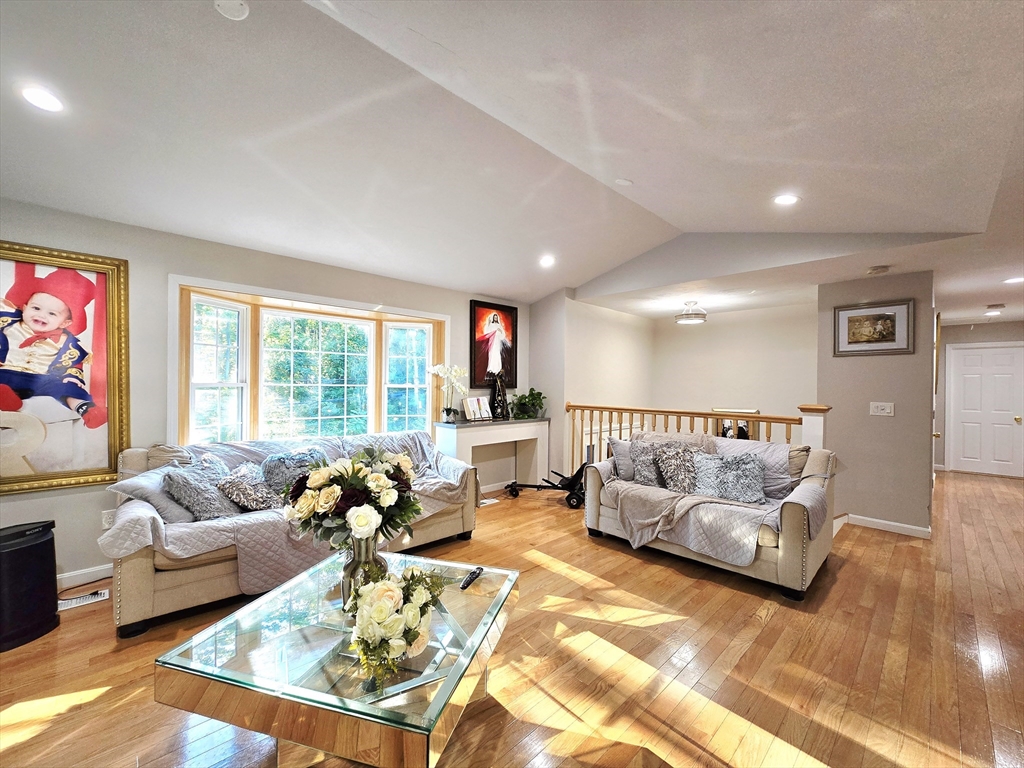 457 Granite Street Worcester, MA 01607 - Photo 11 of 42