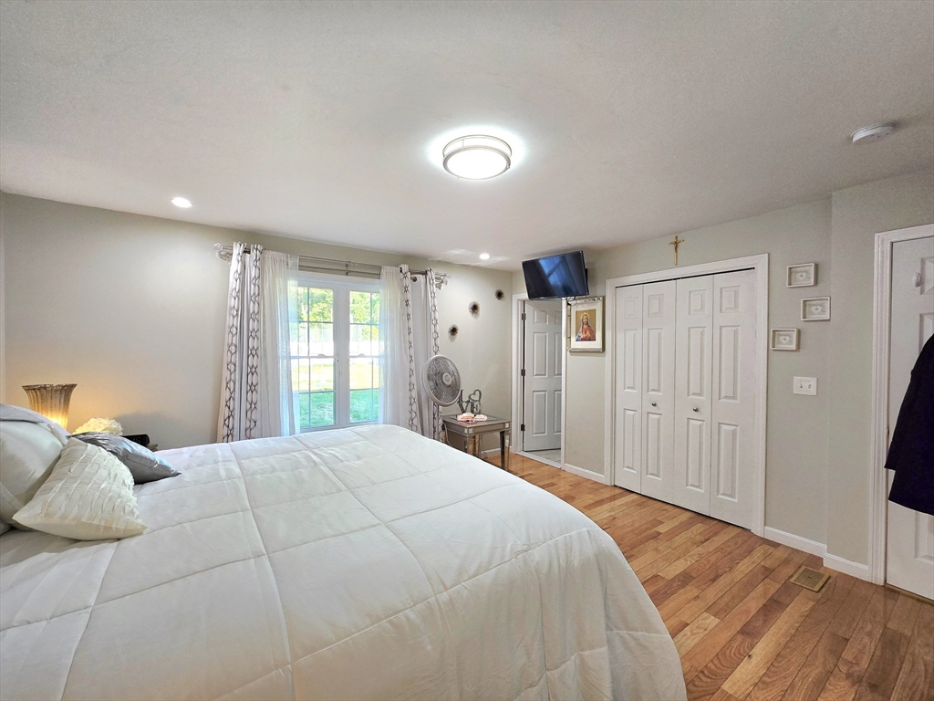 457 Granite Street Worcester, MA 01607 - Photo 17 of 42