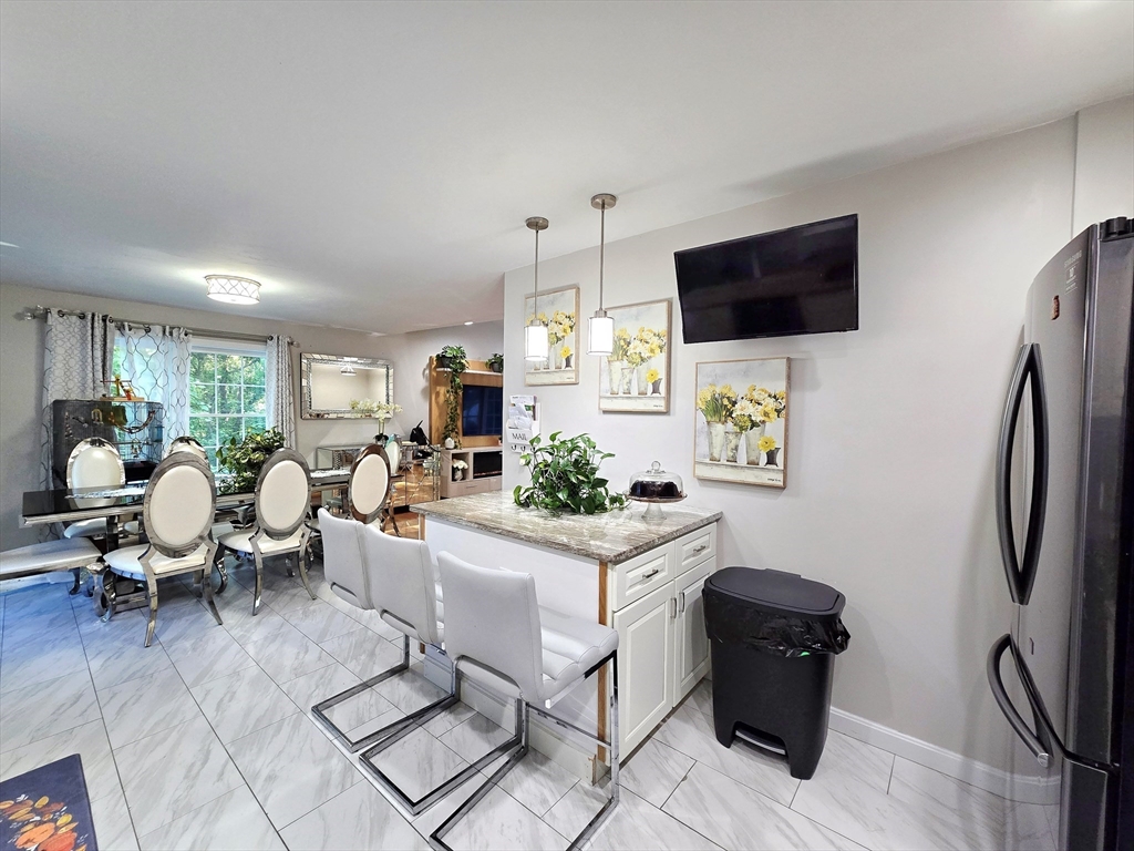 457 Granite Street Worcester, MA 01607 - Photo 5 of 42