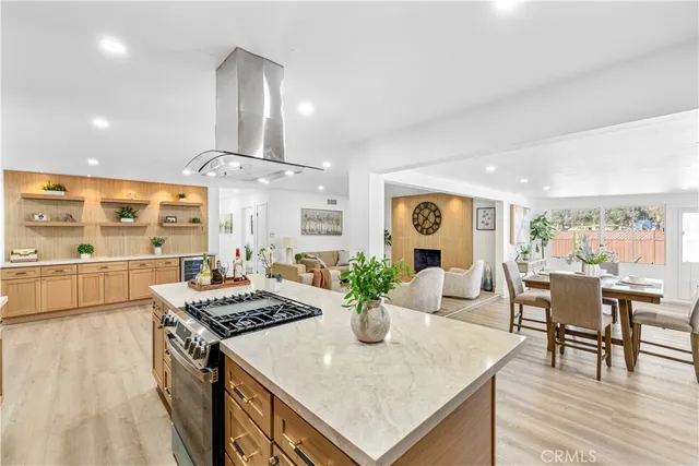 $1,165,000 | 2029 West Flora Street, Santa Ana, CA 92704