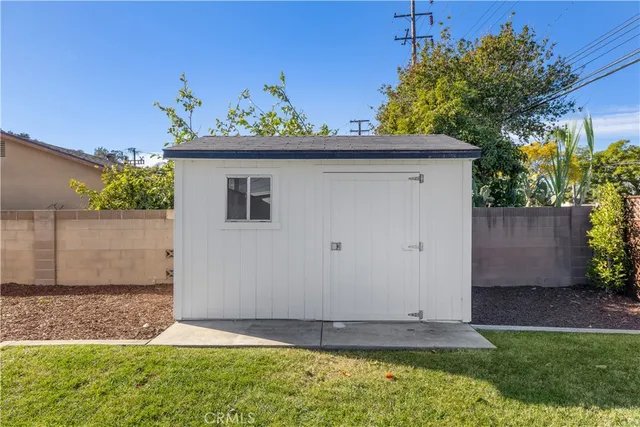 $1,165,000 | 2029 West Flora Street, Santa Ana, CA 92704