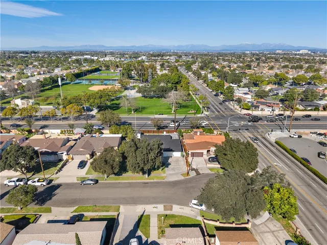 $1,165,000 | 2029 West Flora Street, Santa Ana, CA 92704